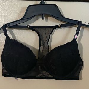 Victoria’s Secret black lace bra, 34B, new with tags